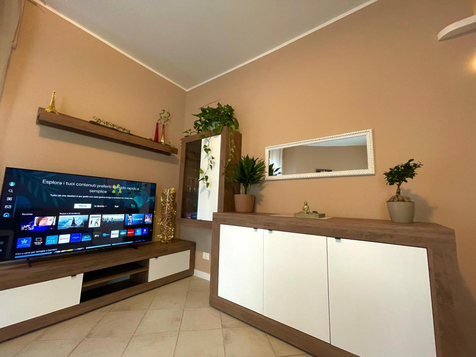Alishome, Elegante Trilocale Con Vista Mare E Giardino Sanremo