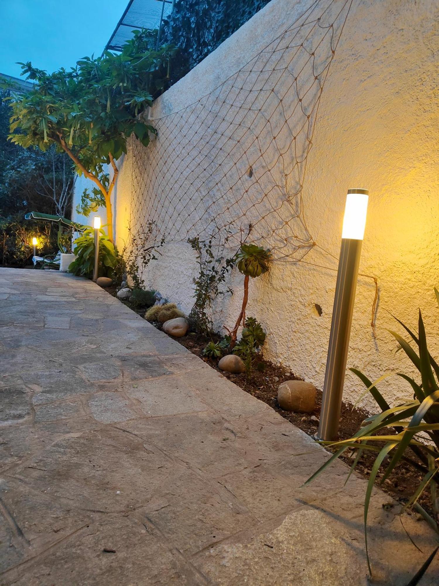 Alishome, Elegante Trilocale Con Vista Mare E Giardino * Sanremo
