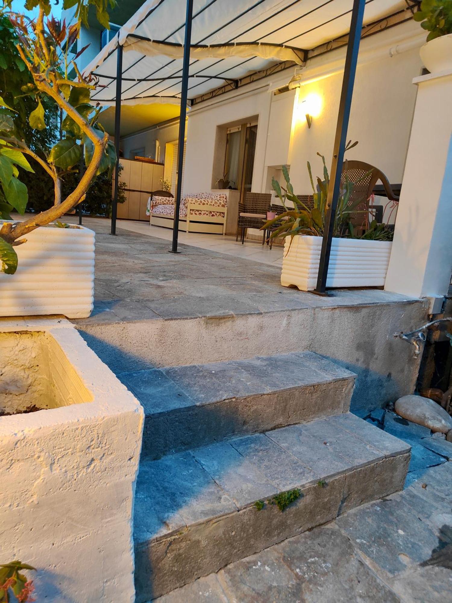 Apartment Alishome, Elegante Trilocale Con Vista Mare E Giardino Sanremo