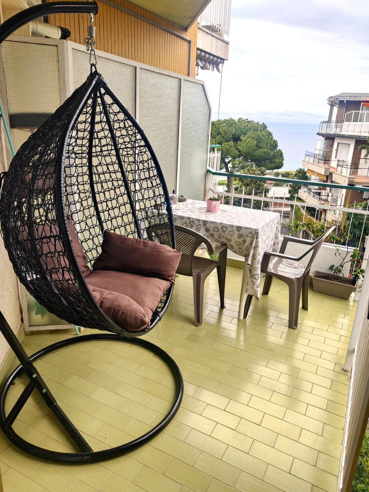 Alishome, Elegante Trilocale Con Vista Mare E Giardino Apartment